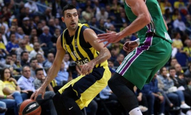 To buzzer beater του Σλούκα δεν ήρθε με το γνωστό τρόπο του…