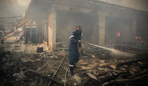 Ευτυχώς έπιασαν τόπο οι e-προσευχές μας