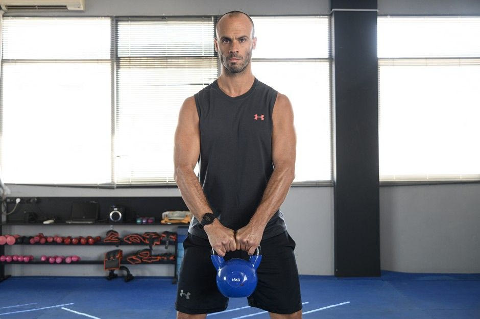 Μασάς σίδερα; Αυτά είναι τα βασικά του kettlebell